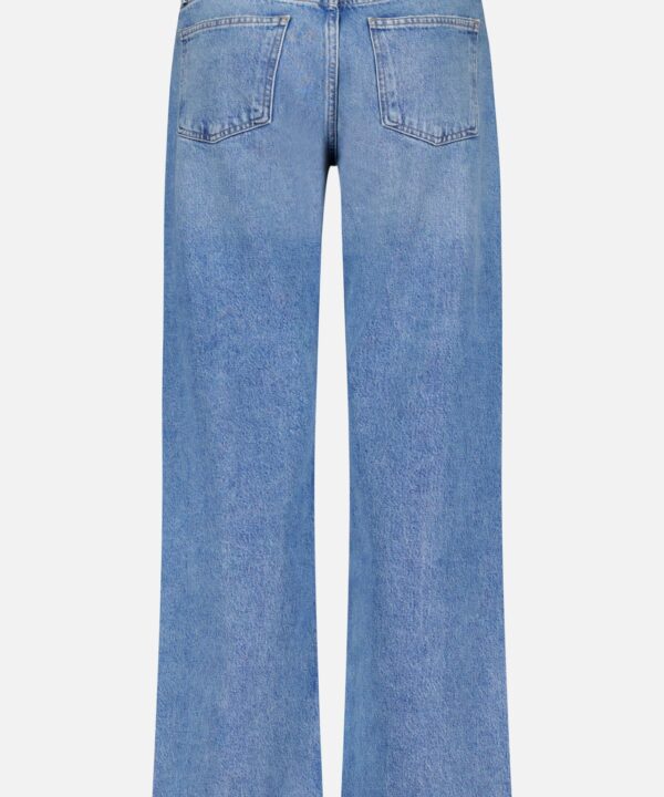 Low Rise Loose Jeans - Image 5