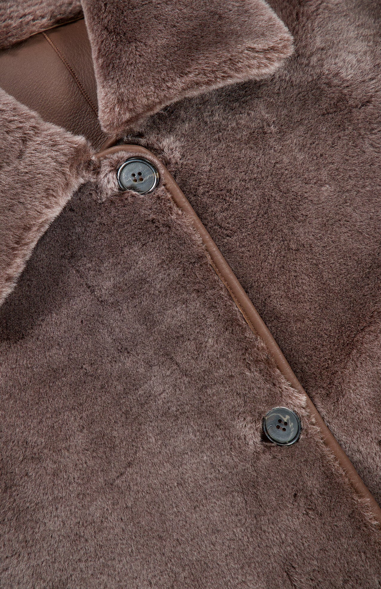 Nicola Reversible Shearling Coat - Image 4