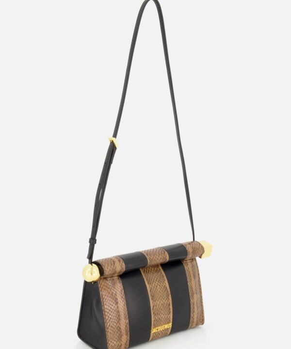 Alternative view of Jacquemus Le Sac Rond Carre Clutch