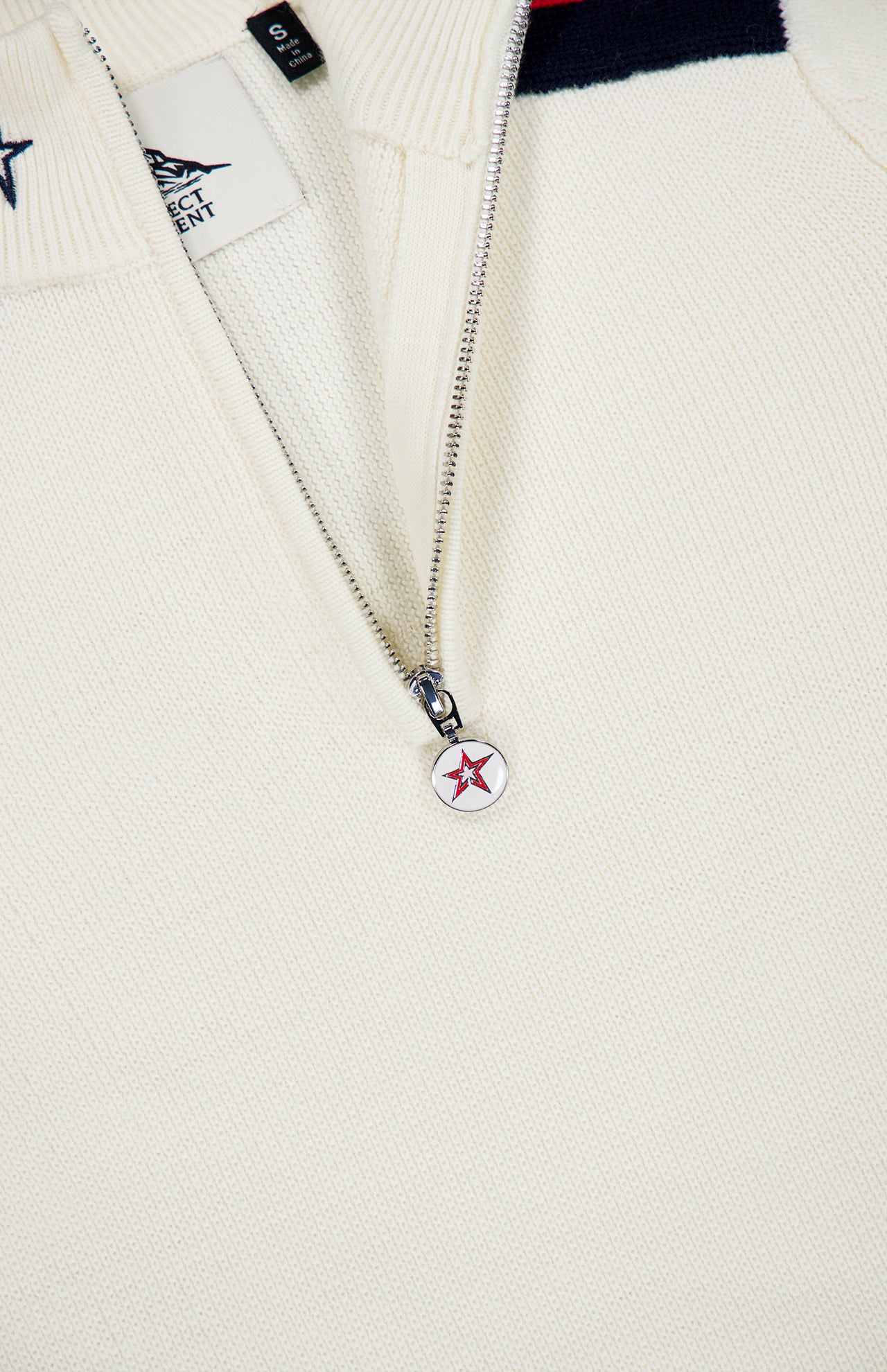 La Tour 1/4 Zip Sweater - Image 2