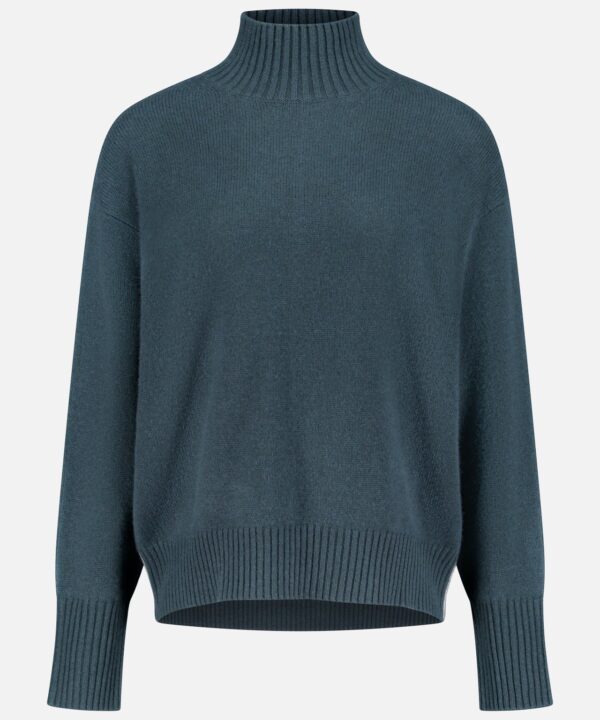 Cashmere Oversized Standneck Sweater